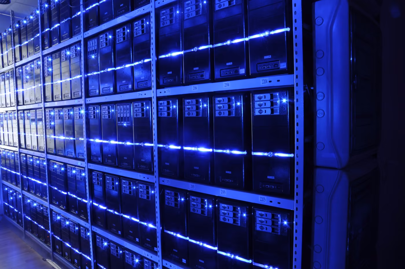Cloud server infrastructure powering WECORE's OpenStack-based Cloud HPC platform